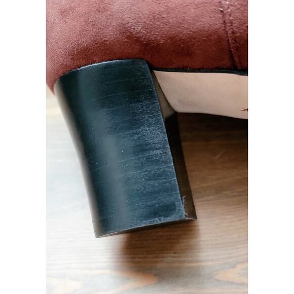 Manolo Blahnik Tiraba Terracotta Red Suede Ankle Boots - Picture 10 of 11